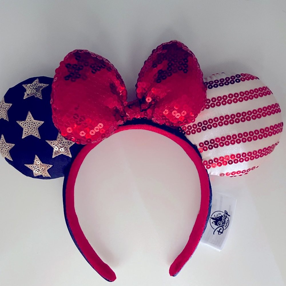 Disney Parks mouse ears 4th of July land that I love